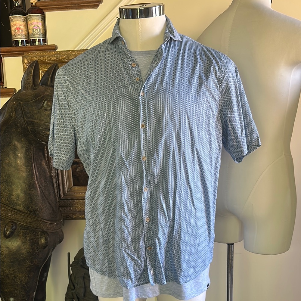 Johnnie-O Sz XL Men's Blue Patterned Button Down Shirt